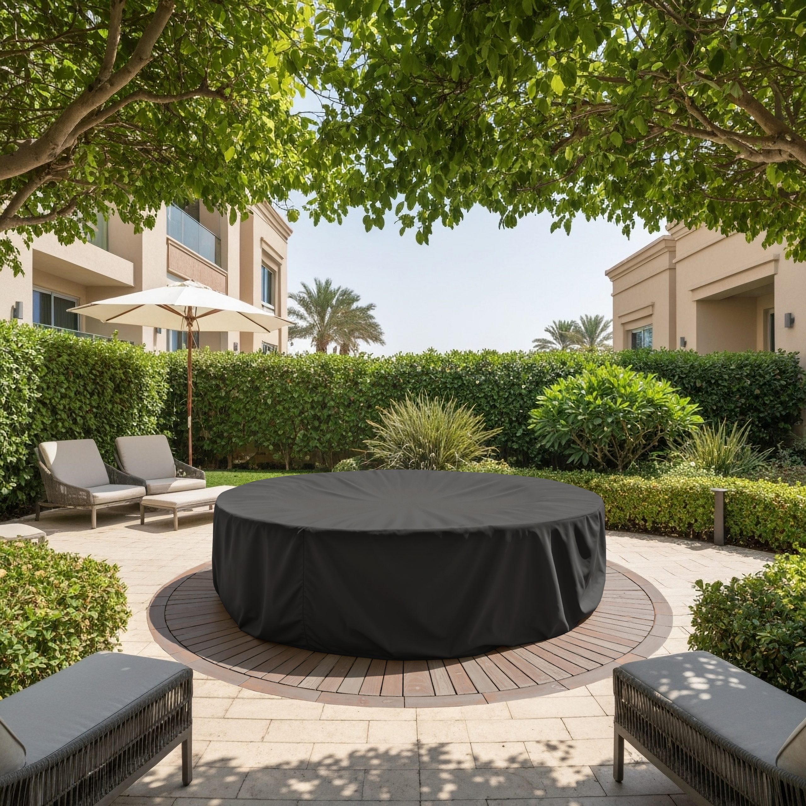 Black Round Outdoor Hot Tub Cover