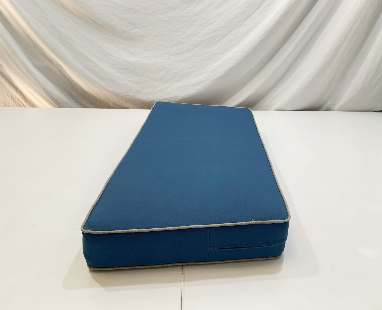 Arabian Sea Turquoise Trapezoid Bench Cushion Cover