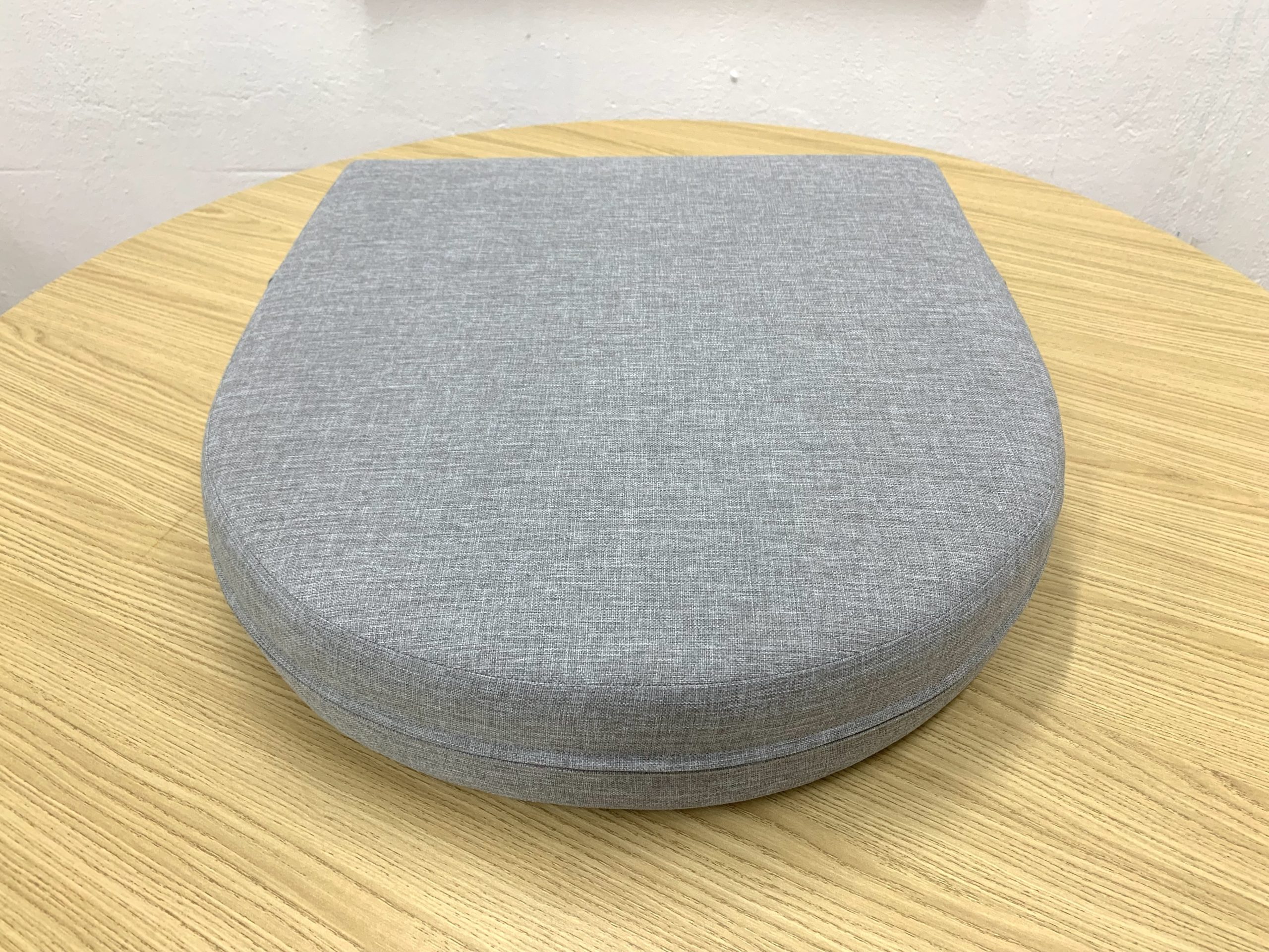 Jubilee Silver Rounded Seat Cushion Cover