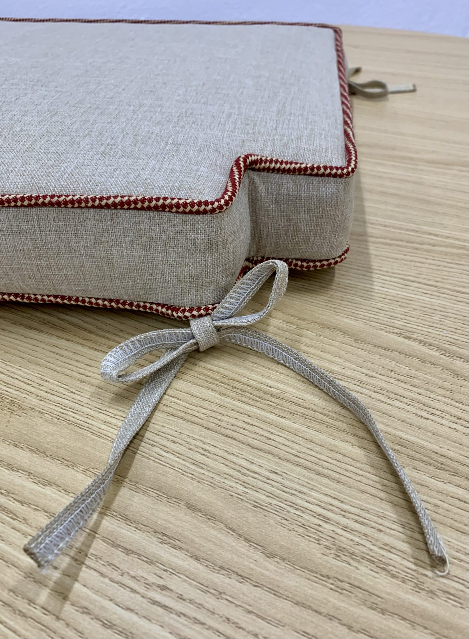 Kalahari Taupe Notched Bench Cushion Cover - Soul Red Piping