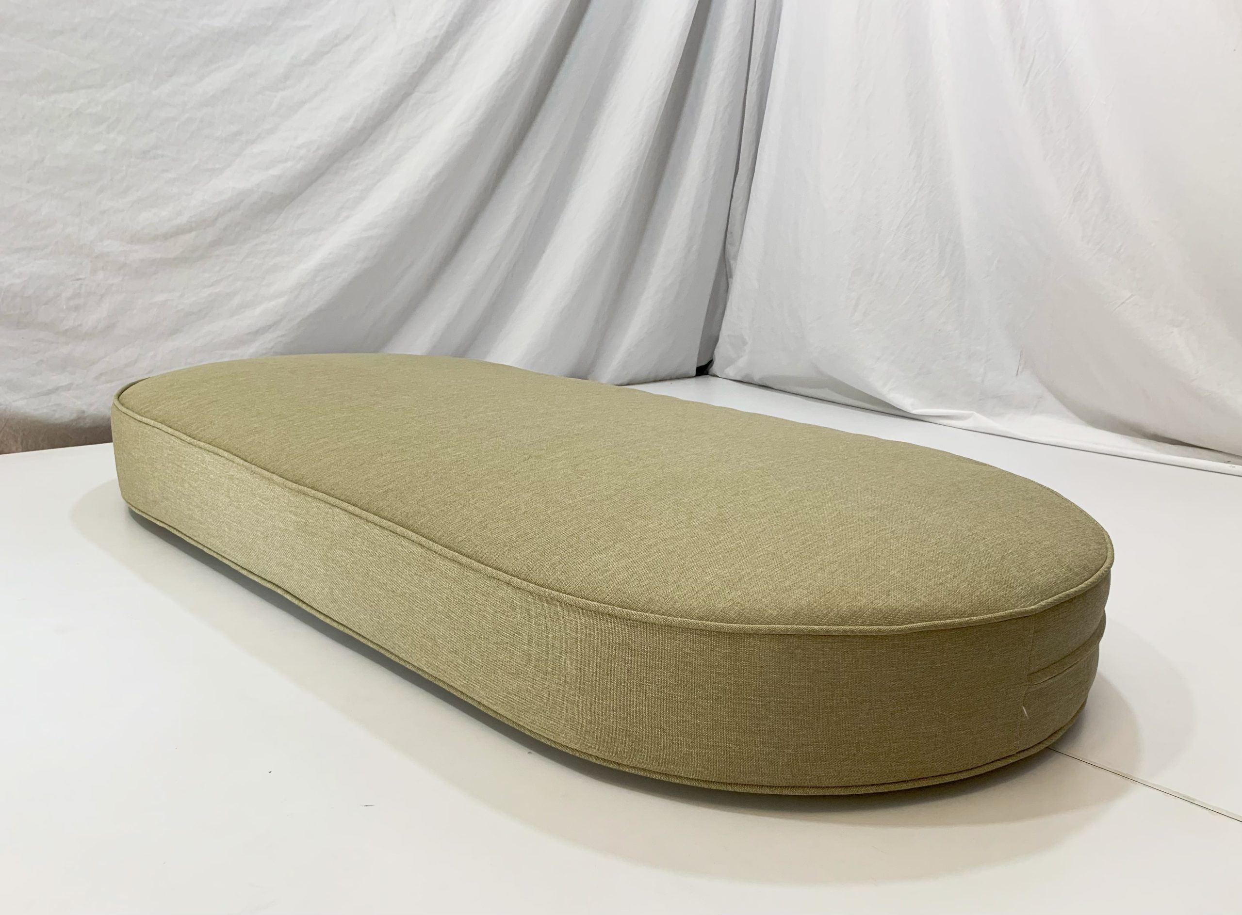 Round-End Bench Cushion Cover