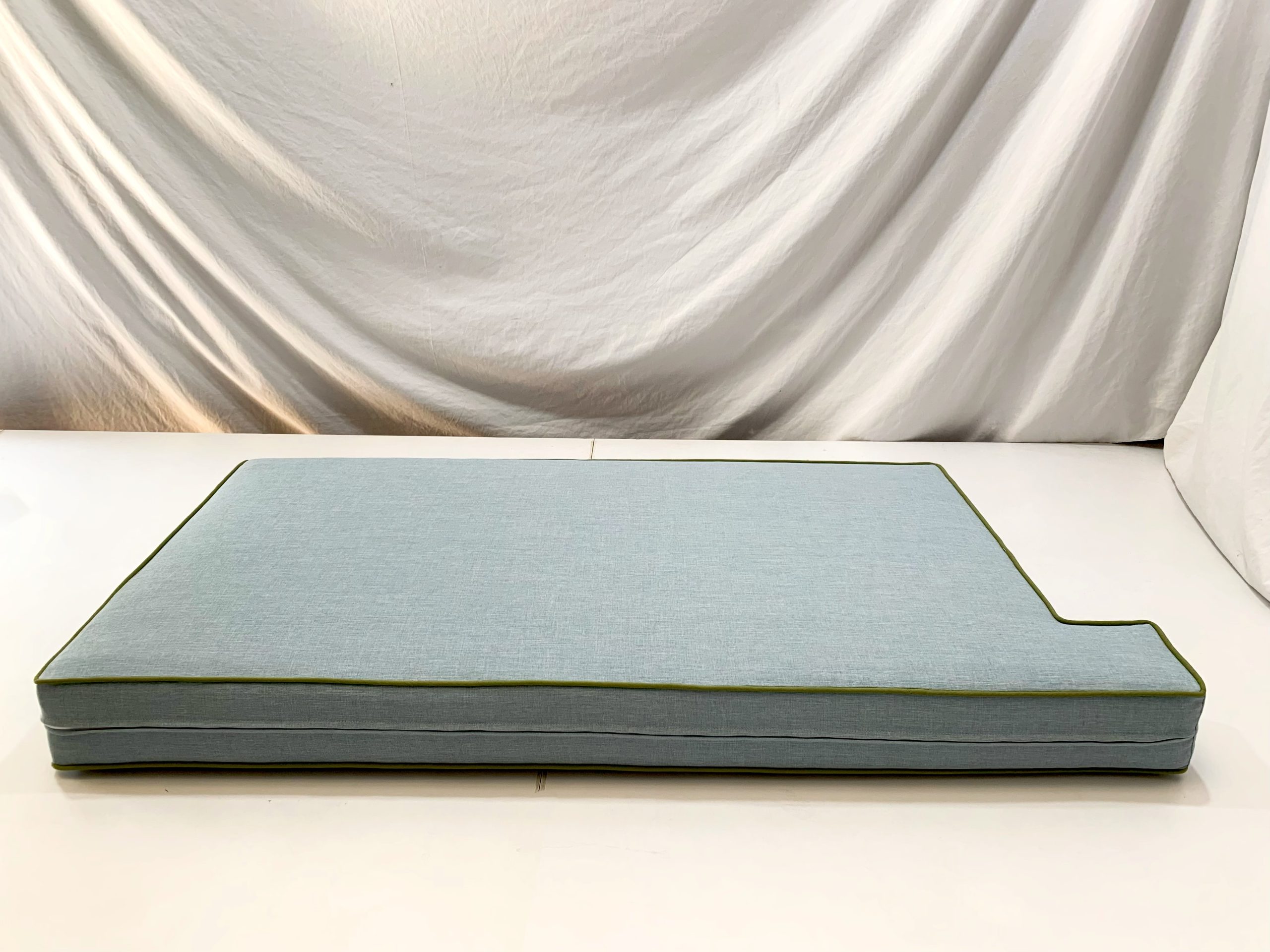 Maldives Blue Notched Bench Cushion Cover - Oasis Green Piping