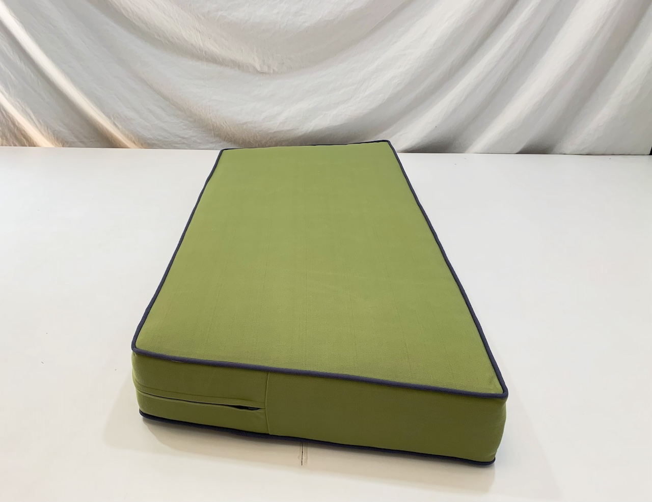 Oasis Green Trapezoid Bench Cushion Cover